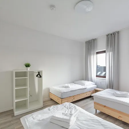 T&k - 1 To 4 - 20min To Tradefair Messe Airport Duesseldorf Lägenhet *