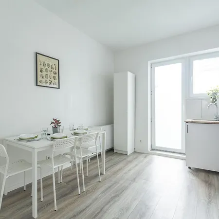 T&k - 1 To 4 - 20min To Tradefair Messe Airport Duesseldorf Duisburg