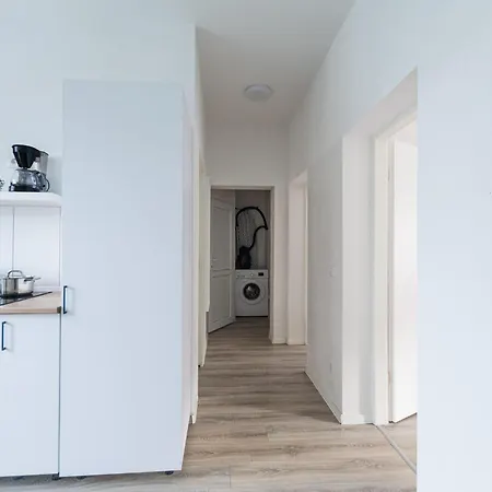 T&k - 1 To 4 - 20min To Tradefair Messe Airport Duesseldorf Lägenhet Duisburg