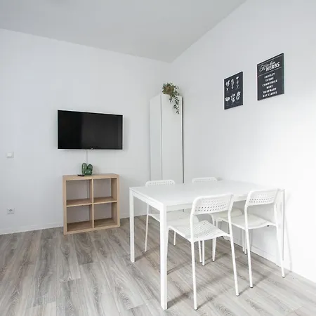 T&k - 1 To 4 - 20min To Tradefair Messe Airport Duesseldorf