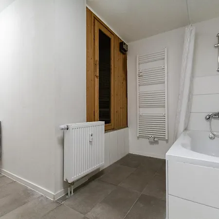 T&k - 1 To 4 - 20min To Tradefair Messe Airport Duesseldorf * Duisburg