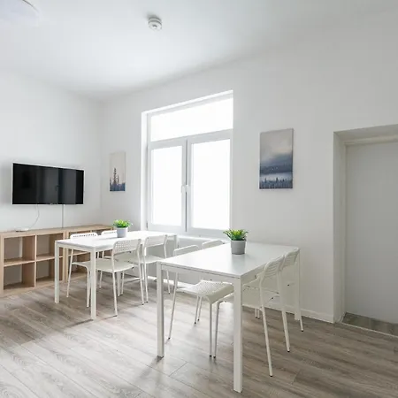 T&k - 1 To 4 - 20min To Tradefair Messe Airport Duesseldorf * Duisburg