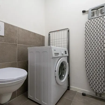 Lejlighed T&k - 1 To 4 - 20min To Tradefair Messe Airport Duesseldorf Duisburg