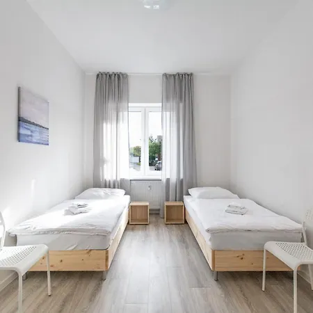 T&k - 1 To 4 - 20min To Tradefair Messe Airport Duesseldorf *