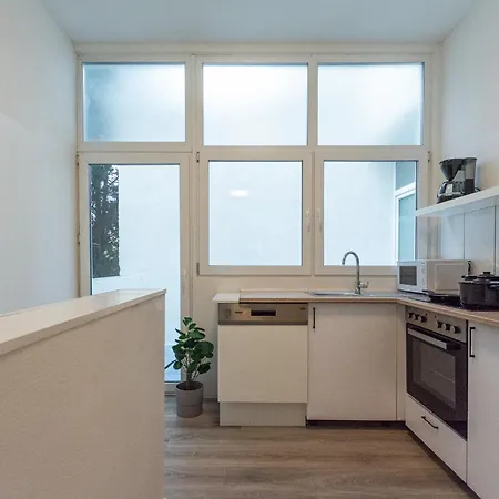 T&k - 1 To 4 - 20min To Tradefair Messe Airport Duesseldorf *