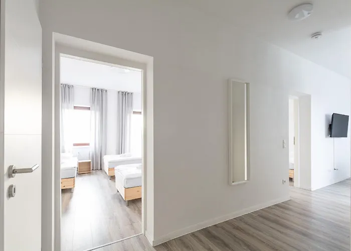 T&k - 1 To 4 - 20min To Tradefair Messe Airport Duesseldorf 杜伊斯堡