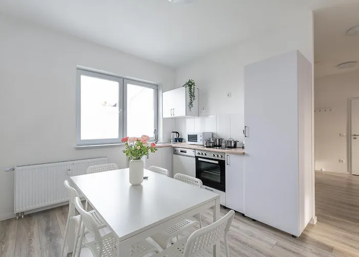 T&k - 1 To 4 - 20min To Tradefair Messe Airport Duesseldorf *