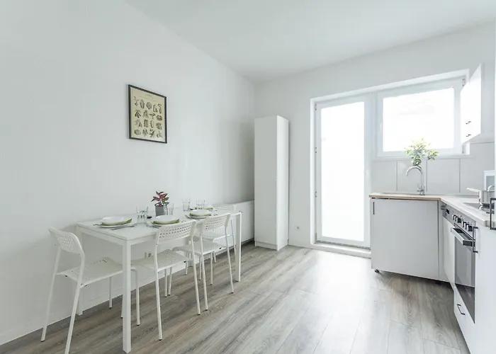 T&k - 1 To 4 - 20min To Tradefair Messe Airport Duesseldorf 杜伊斯堡