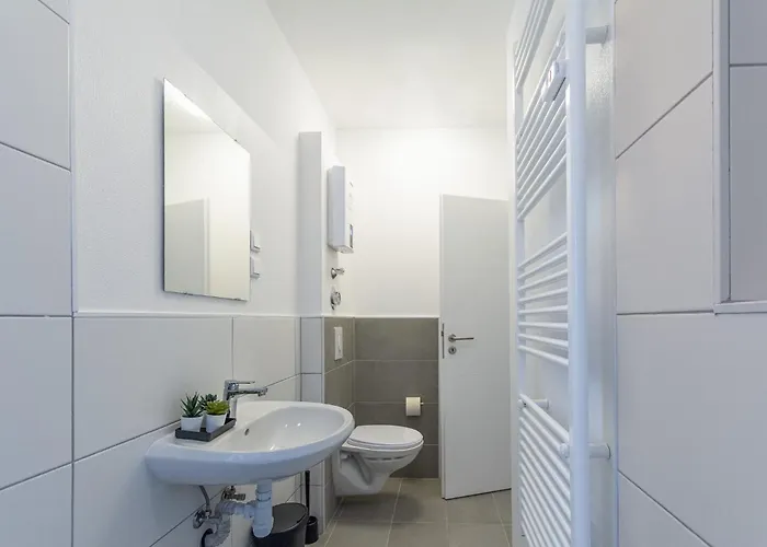 T&k - 1 To 4 - 20min To Tradefair Messe Airport Duesseldorf