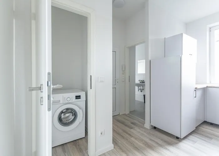 T&k - 1 To 4 - 20min To Tradefair Messe Airport Duesseldorf 公寓 *